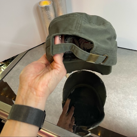 Leader Hat Green - Picture 3 of 6